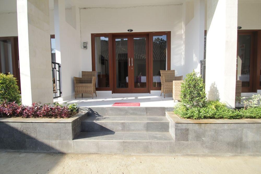D'Gaduh Suite Kuta Kuta Lombok Exterior foto